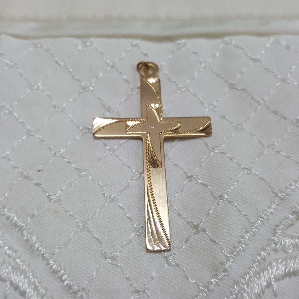 Princess Pride Creations Cross Pendant